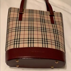 Burberry tote bag, 3 compartments